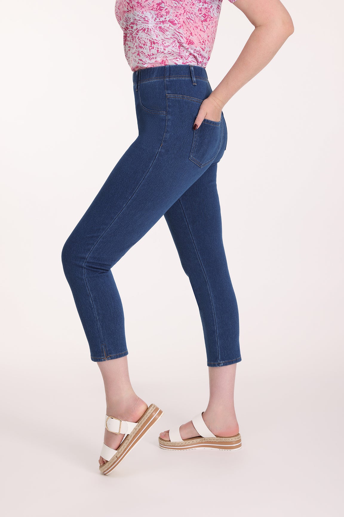 Knit Denim Capri Jean in Blue