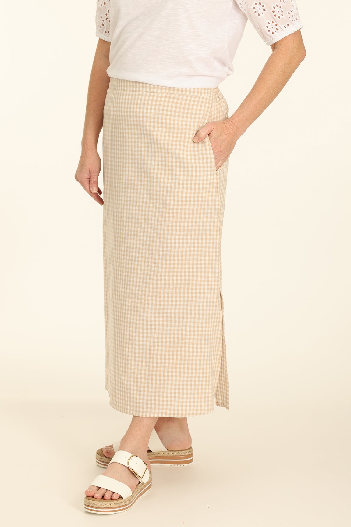 Beige shop gingham skirt